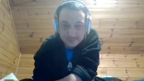 Snapshot of itsshady chatting on February 27, 2:33 am Shady2no1 online show from February 27, 2:33 am