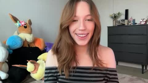 Snapshot of itssheababy chatting on March 7, 3:20 pm Shea online show from March 7, 3:20 pm