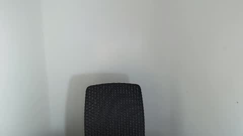 Snapshot of itsurgil_kloeh chatting on November 15, 9:17 am itsurgil_kloeh online show from November 15, 9:17 am