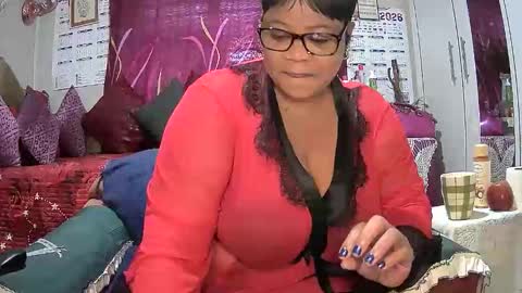 itumeleng74 online show from May 20, 6:19 am