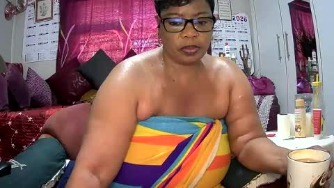 itumeleng74 online show from July 19, 7:34 am