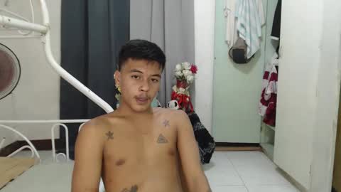 Jhonfred online show from May 8, 7:14 am