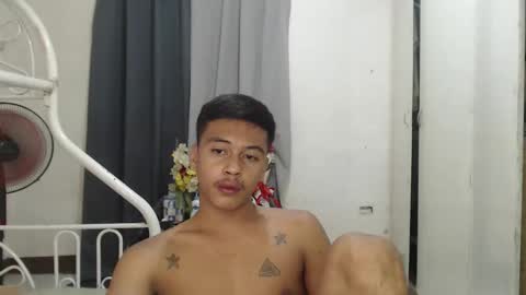 Jhonfred online show from May 13, 11:18 am