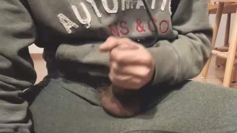 Snapshot of iuuuf2 chatting on February 16, 5:03 am Iuuuf2 or Samel online show from February 16, 5:03 am