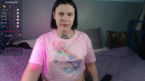 Snapshot of ivamayy chatting on December 4, 9:40 am Sasha online show from December 4, 9:40 am