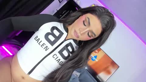 y  online show from February 19, 12:06 am