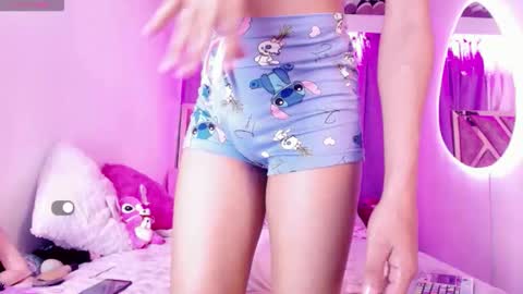 I V A N A  S E X Y   M O N T AL V O online show from May 23, 9:13 am