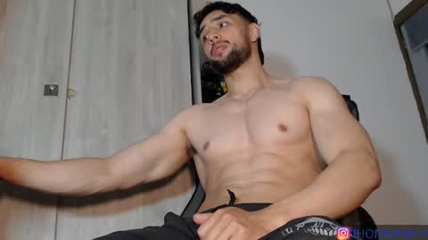 ivanhot279 online show from June 20, 5:32 am