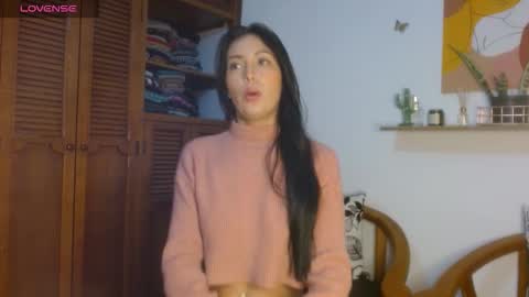 Snapshot of ivanna_dl chatting on March 28, 1:16 am Ivanna online show from March 28, 1:16 am