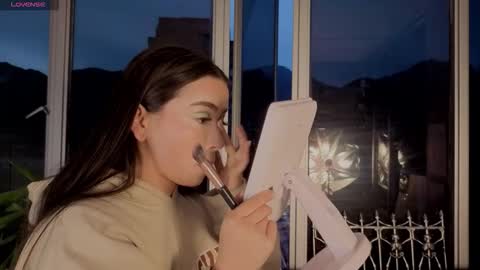 Snapshot of ivanna_west chatting on October 17, 10:29 am Ivanna West online show from October 17, 10:29 am