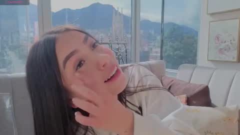 Snapshot of ivanna_west chatting on October 19, 1:34 pm Ivanna West online show from October 19, 1:34 pm