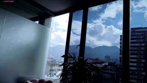 Snapshot of ivanna_west chatting on October 26, 1:28 pm Ivanna West online show from October 26, 1:28 pm