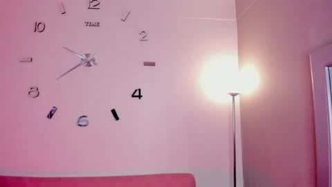 Snapshot of ivannaveta chatting on May 27, 11:40 am IVANNA online show from May 27, 11:40 am