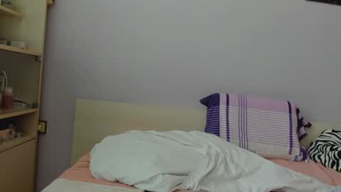 Snapshot of iveto69 chatting on January 10, 9:44 am Iveta online show from January 10, 9:44 am
