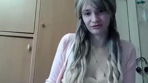 ivetta911 online show from November 6, 9:10 am