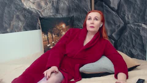 IrennaSplash online show from November 27, 1:18 am