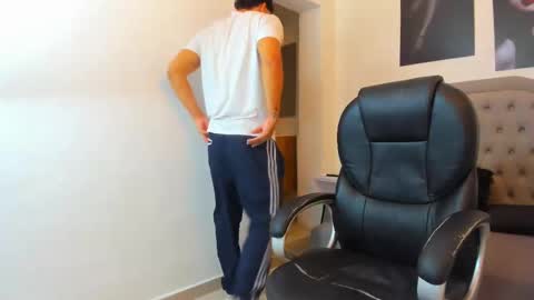 Ivo Beischel online show from September 18, 11:23 am