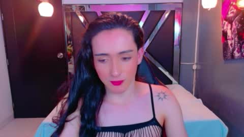 Snapshot of ivony_giselle chatting on March 25, 4:35 pm ivony giselle online show from March 25, 4:35 pm