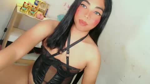 ivory_delight online show from September 14, 1:54 pm