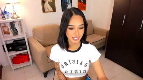 kirstenelsie online show from January 25, 2:15 am