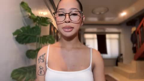 Snapshot of ivorycollins chatting on February 26, 1:04 am kirstenelsie online show from February 26, 1:04 am