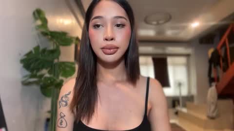 Snapshot of ivorycollins chatting on March 2, 7:15 am kirstenelsie online show from March 2, 7:15 am