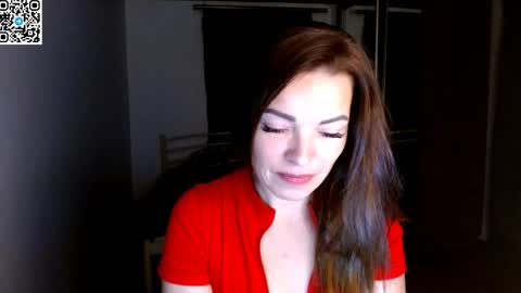 Snapshot of ivorymuse chatting on April 13, 8:25 pm Lana online show from April 13, 8:25 pm