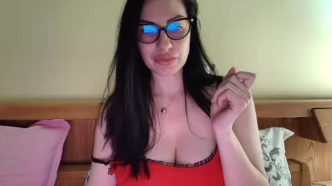 Ivory online show from February 25, 4:10 pm