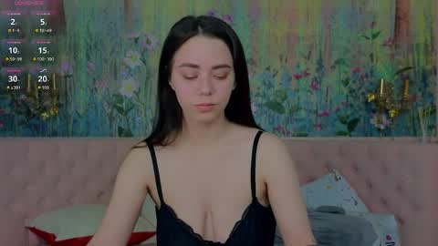 ivorywood_ online show from March 29, 5:46 pm