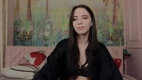 ivorywood_ online show from June 12, 8:08 pm