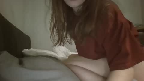 ivy2108 online show from March 1, 8:00 pm