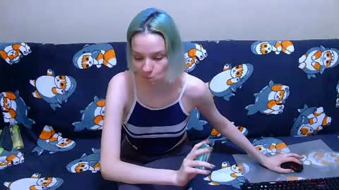 Ivy and Lester online show from June 29, 5:02 pm