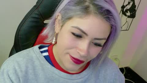 Snapshot of ivy__taylorr chatting on April 6, 1:47 am Diana Rojas online show from April 6, 1:47 am