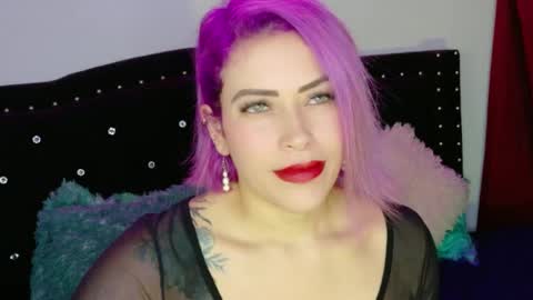 Snapshot of ivy__taylorr chatting on April 26, 3:37 am Diana Rojas online show from April 26, 3:37 am