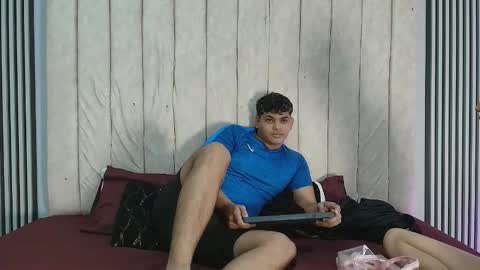 ivy_and_joseph online show from October 4, 8:18 pm