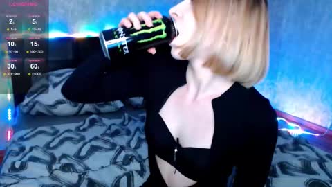 Ivy online show from October 14, 4:08 pm