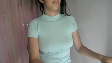 Ivy Layla online show from December 11, 6:58 am