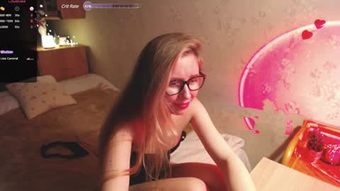 Snapshot of ivy_luv chatting on January 24, 1:24 am Ivy online show from January 24, 1:24 am