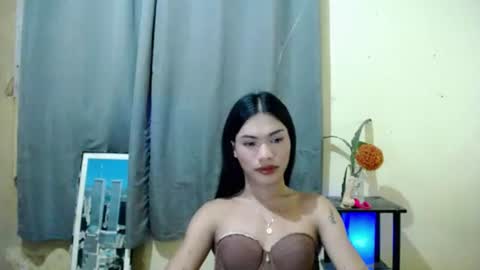Ivy online show from June 4, 7:09 pm