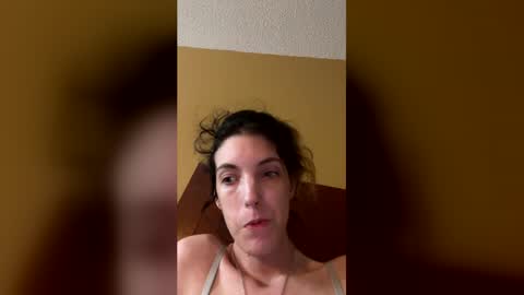 ivy_rose90 online show from June 6, 12:38 am