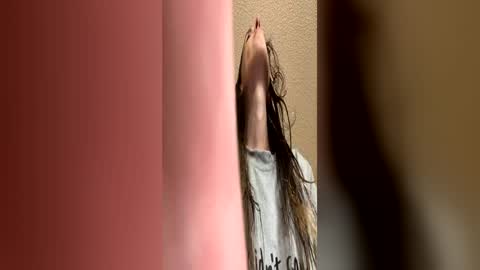 ivy_rose90 online show from June 6, 10:58 pm