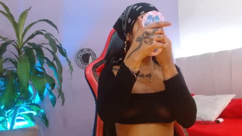 ivy_scorpio online show from October 21, 8:59 am