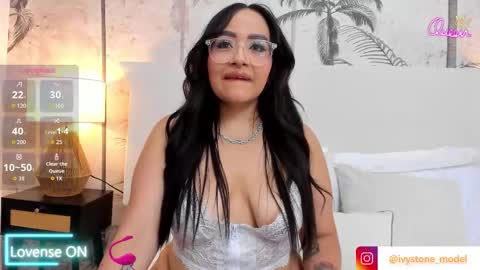 Snapshot of ivy_stonne chatting on March 7, 7:11 pm ivy_stonne online show from March 7, 7:11 pm