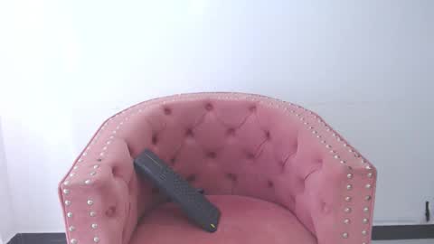 tender girl  online show from March 17, 8:23 pm