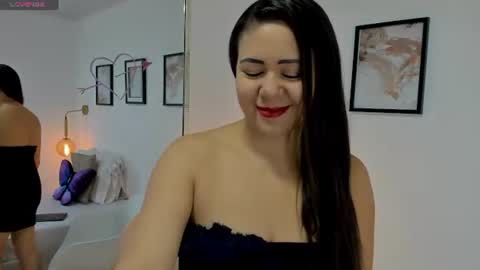 Ivy  online show from June 9, 2:28 pm