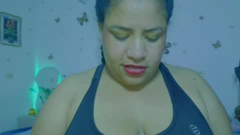 ivydesouza online show from July 16, 4:07 am