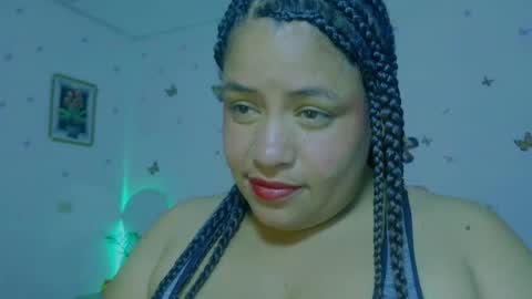 ivydesouza online show from July 17, 4:30 am