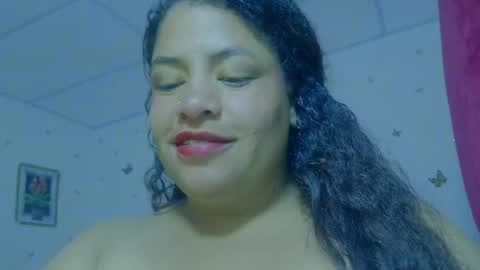 ivydesouza online show from July 26, 3:47 am