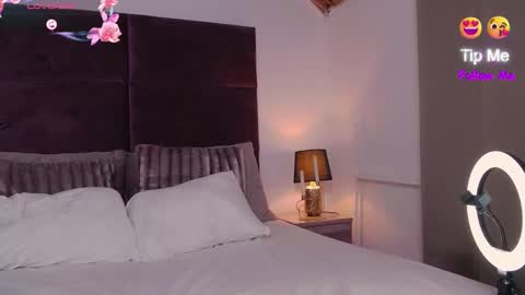 Ivy online show from December 2, 6:41 am