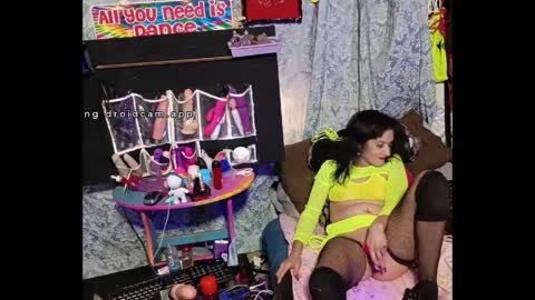 ivyjennifer366 online show from May 30, 5:37 am